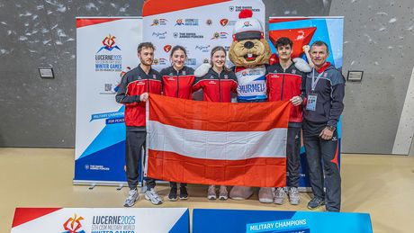 (c)Vladek Zumr